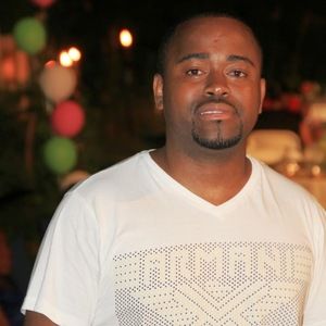 Meet your Posher, Rayon